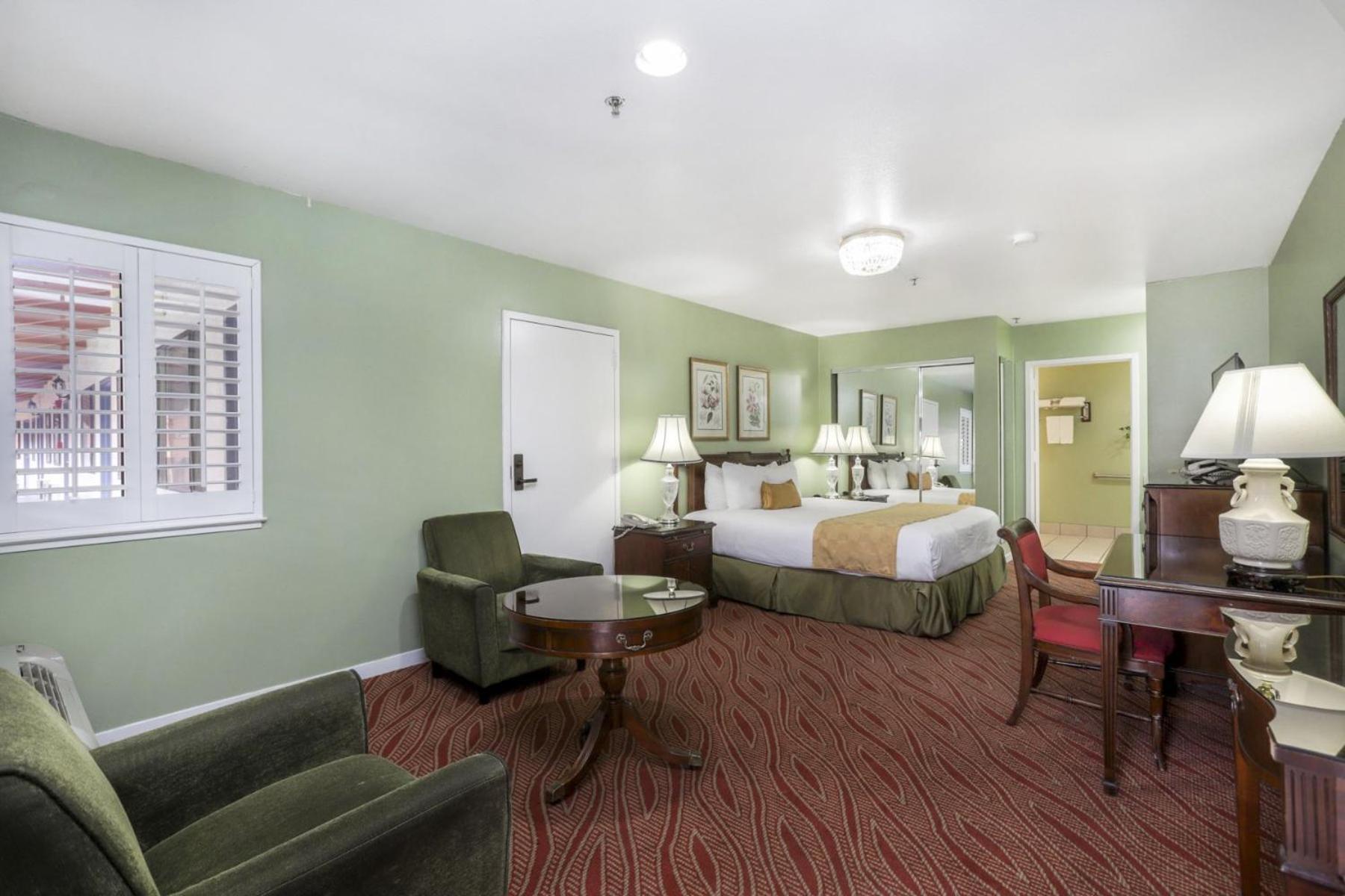 Campbell Inn Hotel Экстерьер фото